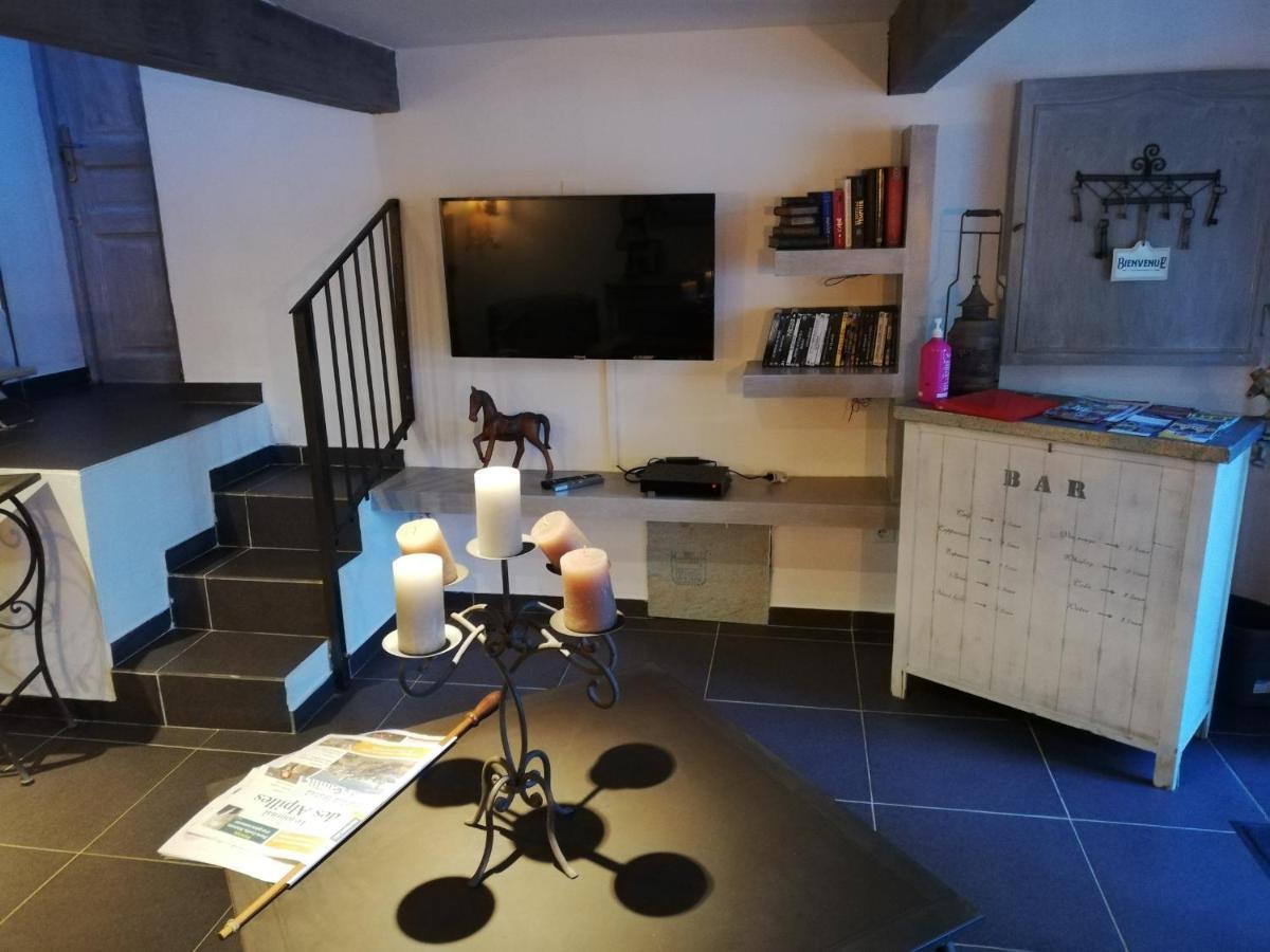 Ferienwohnung Calenco Des Carlenes Tarascon Exterior foto