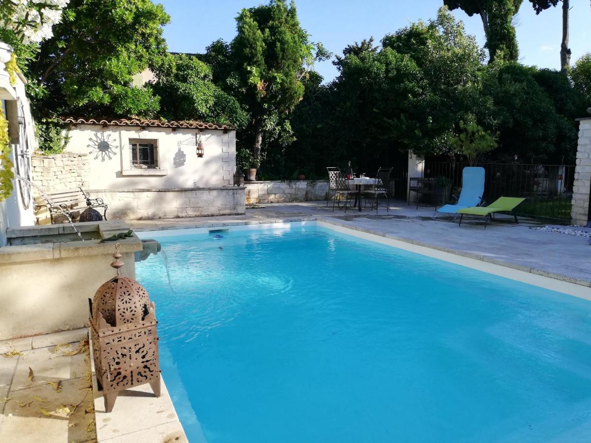 Ferienwohnung Calenco Des Carlenes Tarascon Exterior foto
